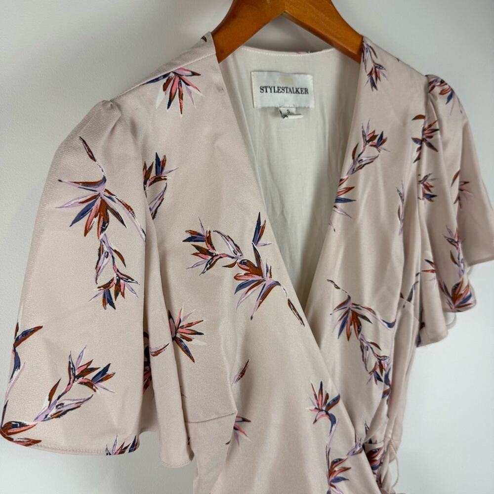 Stylestalker Cream Floral Wrap Dress ~ Small - Picture 2 of 10